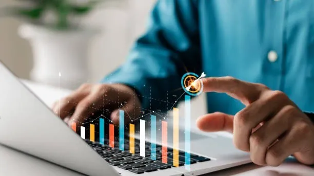 Monitoring Performance and ROI : Best Sales Virtual Assistants in USA